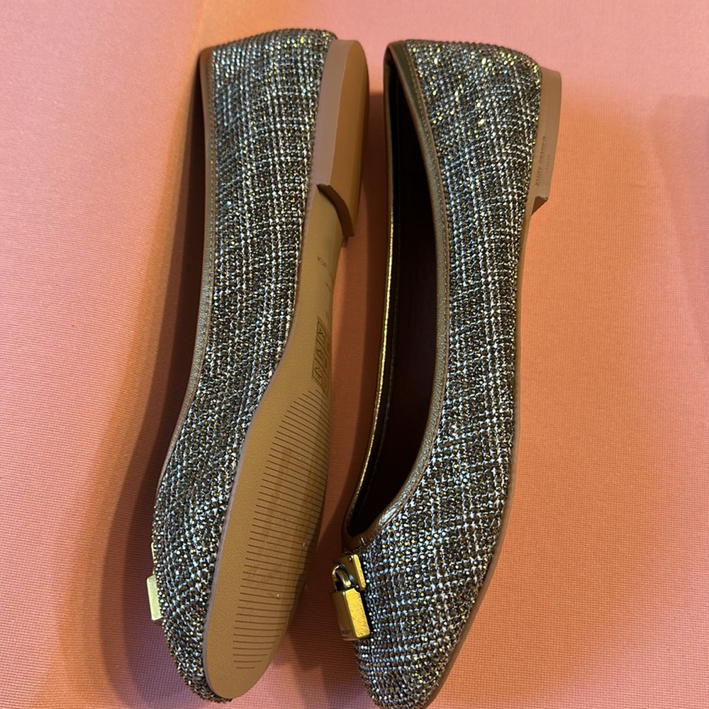New Kurt Geiger Women's Gold Ballet Flats. Size 38.5. - Picture 4 of 9